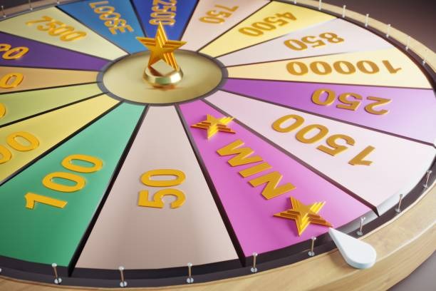 Antarmuka platform rolingspin menampilkan menu olahraga, kasino langsung, dan permainan slot